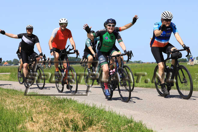 F14257.jpg